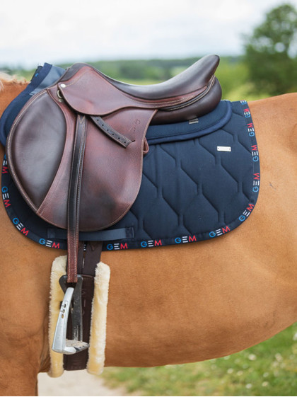 Tapis Love GEM pour l'équitation taille cheval obstacle CSO Tapis Love GEM pour l'équitation taille cheval obstacle CSO