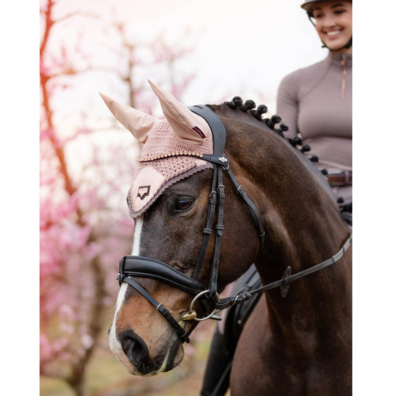 Bonnet cheval Loire Satin Lemieux rose 1